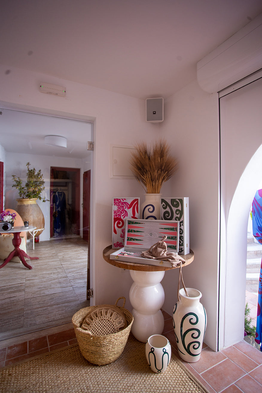 Themis Z - Flagship store gallery image